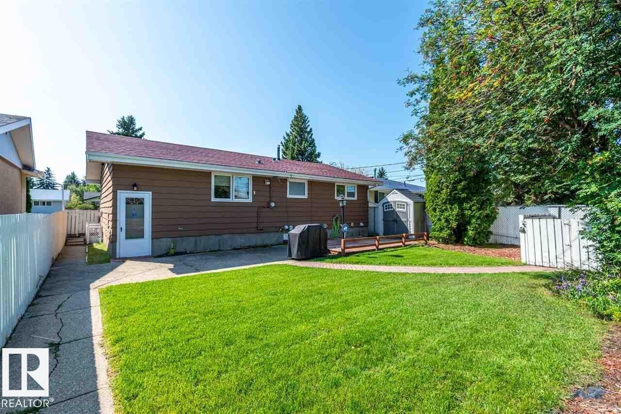 Photo 35 of 11440 Malmo Rd Nw, Edmonton AB