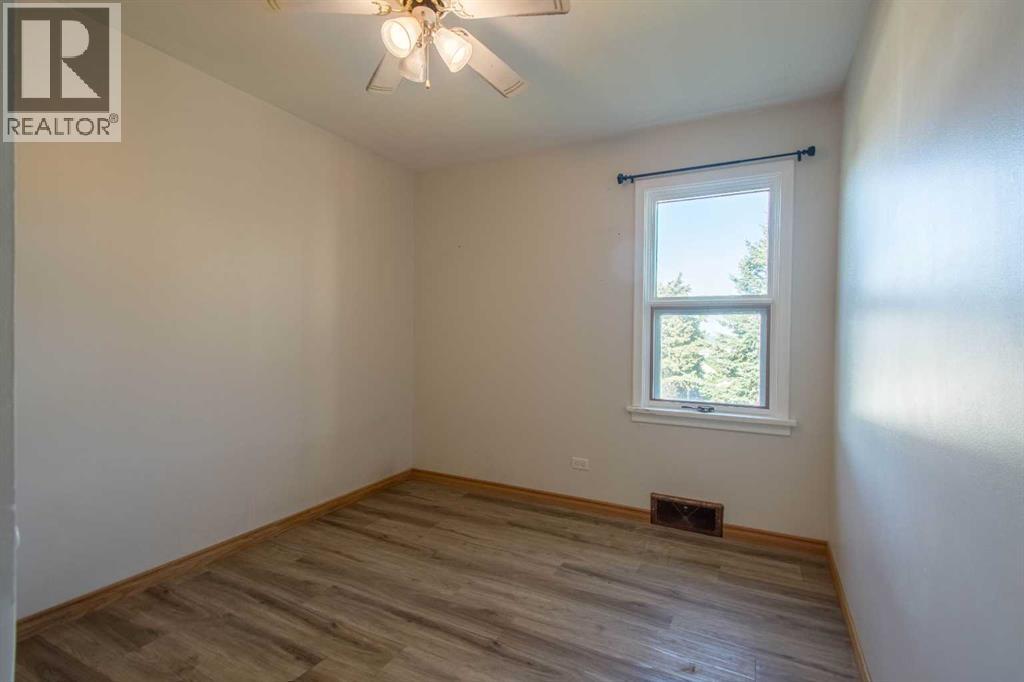 Photo 26 of 5015 51 Street, Rocky Mountain House AB