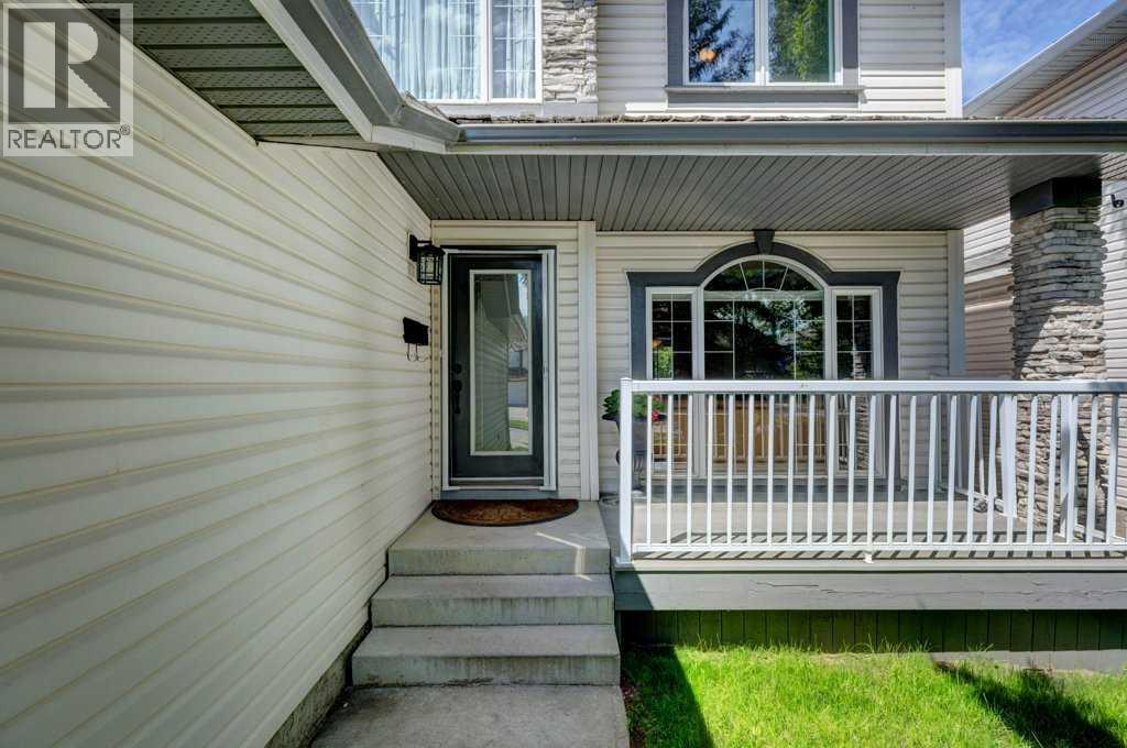 Single Family House for Sale in  Douglasdale Boulevard SE Douglasdale/Glen Calgary 