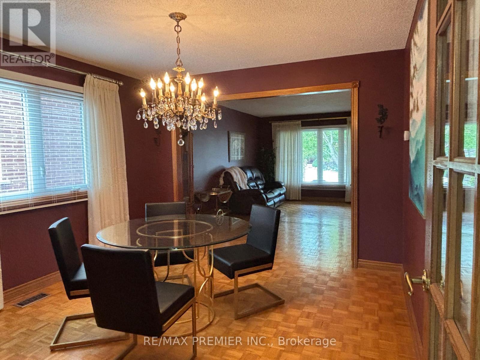 Photo 19 of 160 Fiori Drive, Vaughan ON
