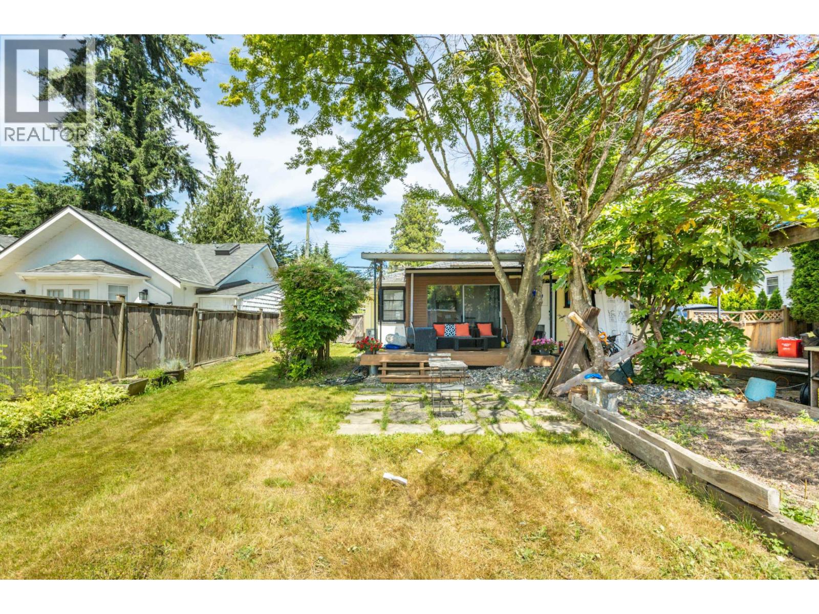 Photo 24 of 20514 Westfield Avenue, Maple Ridge BC