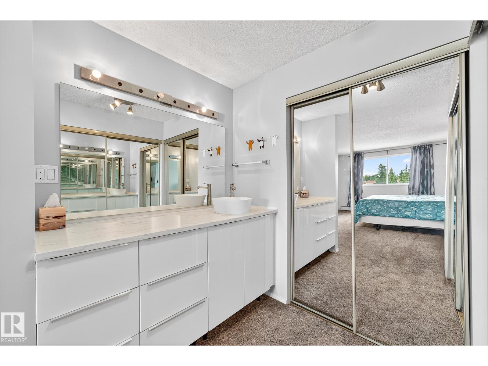 Photo 20 of 305 4404 122 St Nw, Edmonton AB