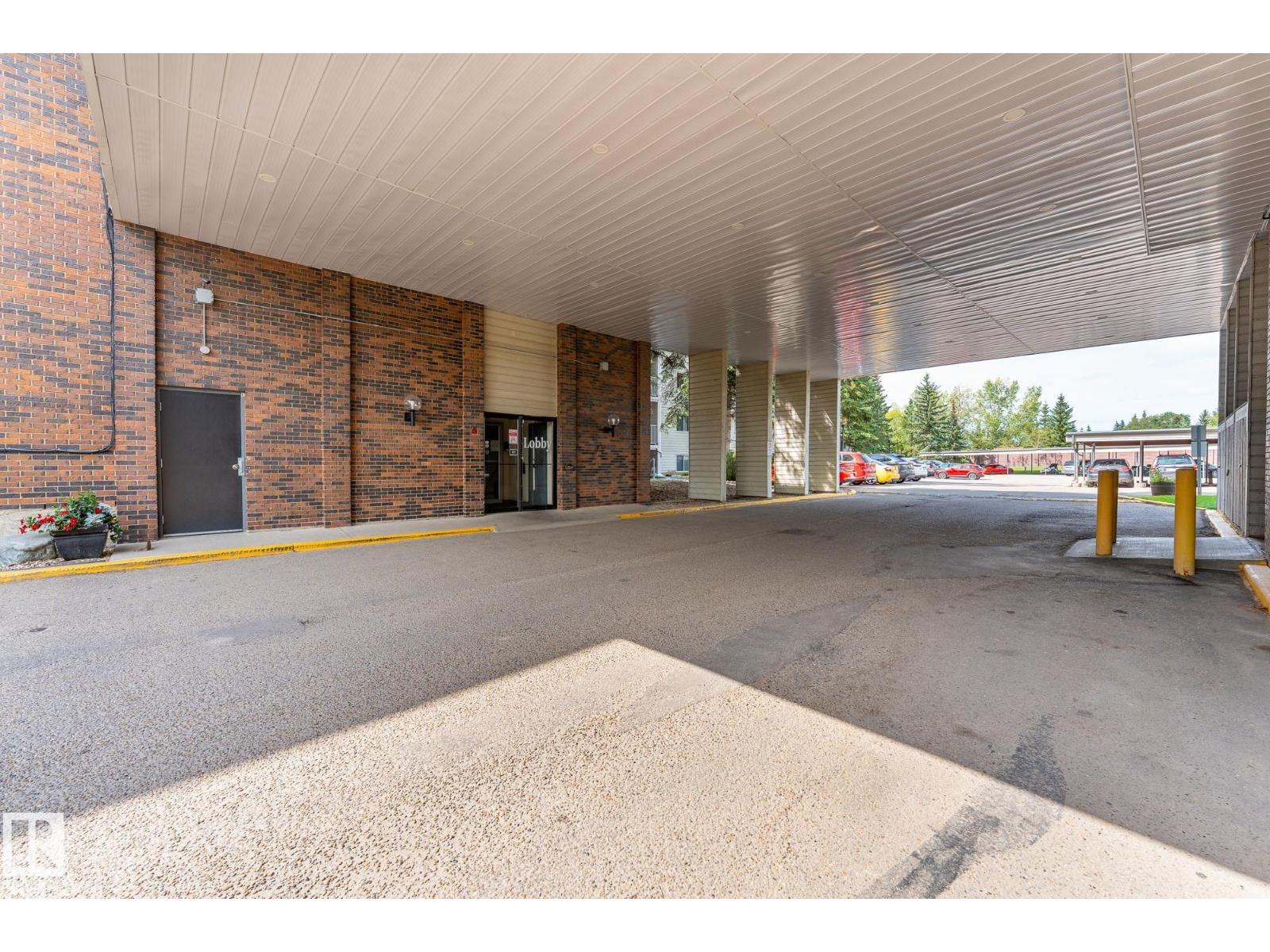 Photo 32 of 305 4404 122 St Nw, Edmonton AB