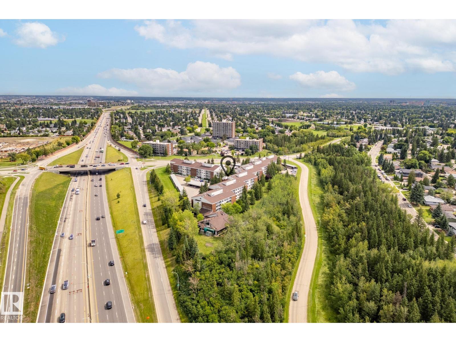 Photo 36 of 305 4404 122 St Nw, Edmonton AB