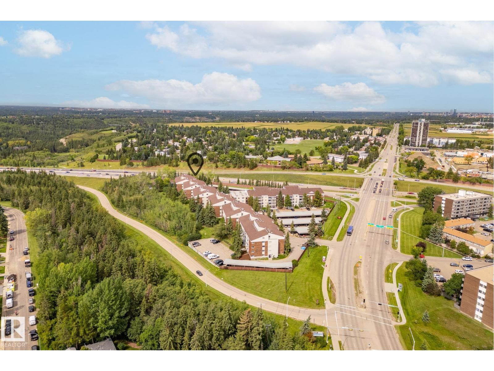 Photo 38 of 305 4404 122 St Nw, Edmonton AB