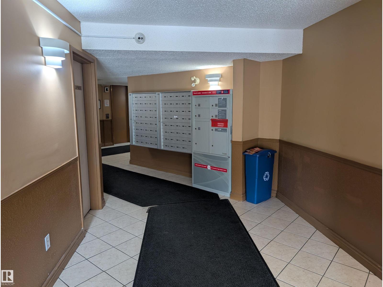 Photo 19 of 110 5065 31 Av Nw Nw, Edmonton AB