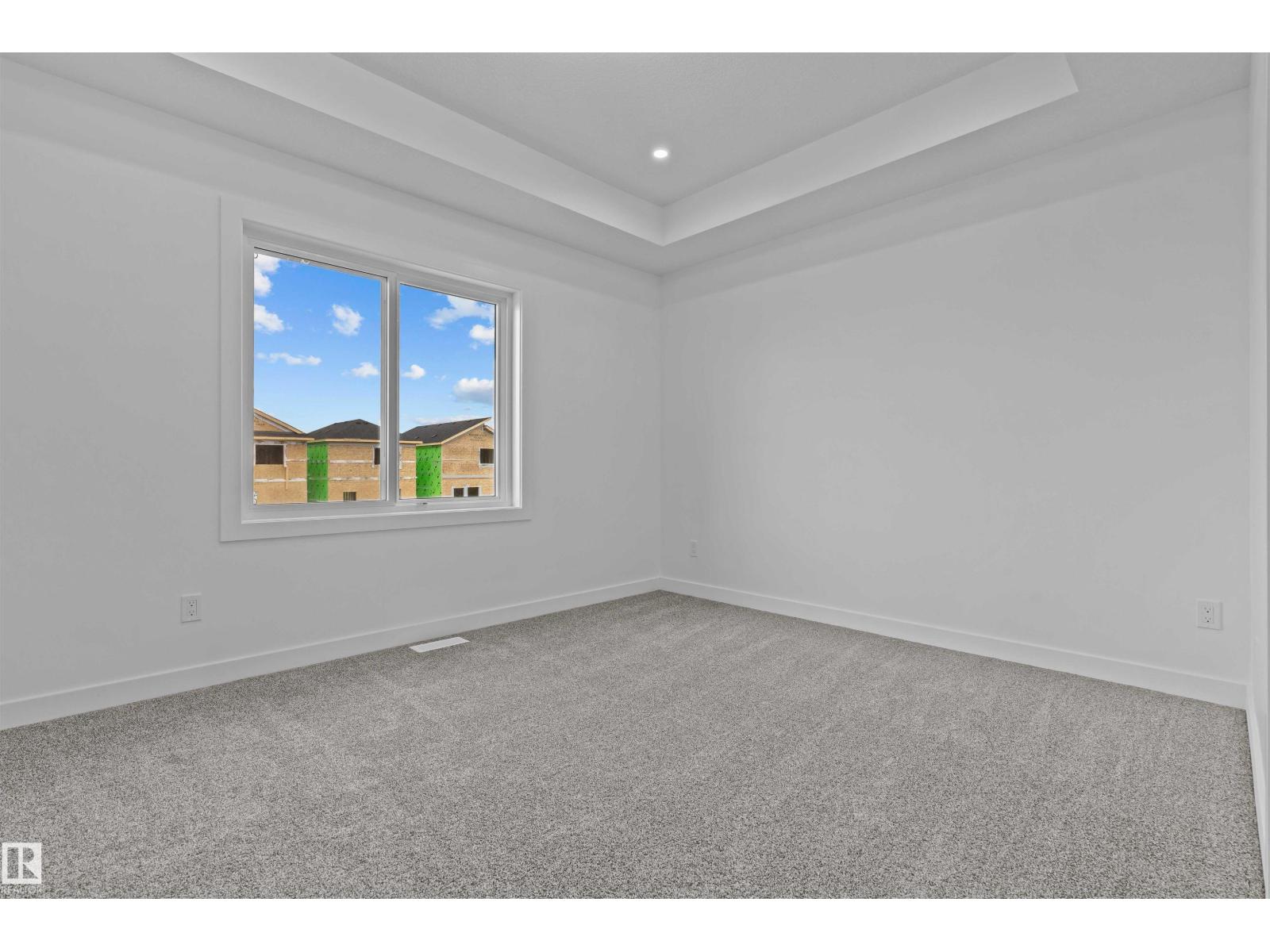 Photo 9 of 9909 107 Av, Morinville AB