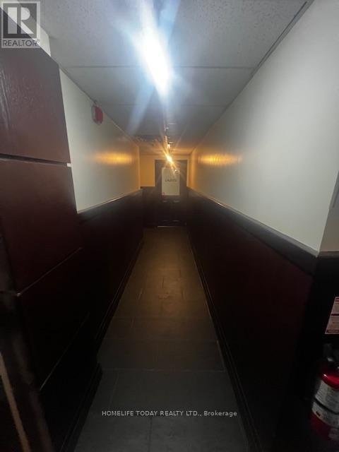 Photo 11 of A 856 Eglinton Avenue E, Toronto ON
