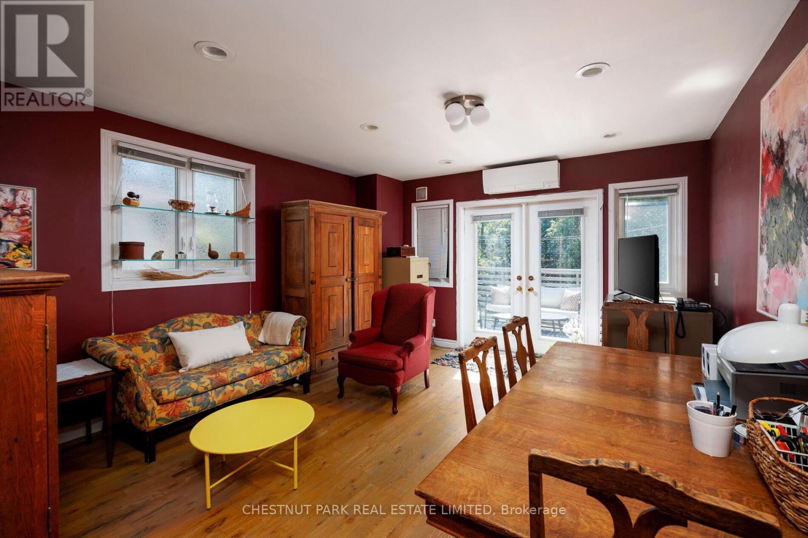 Photo 11 of 83 Merrill Avenue E, Toronto ON