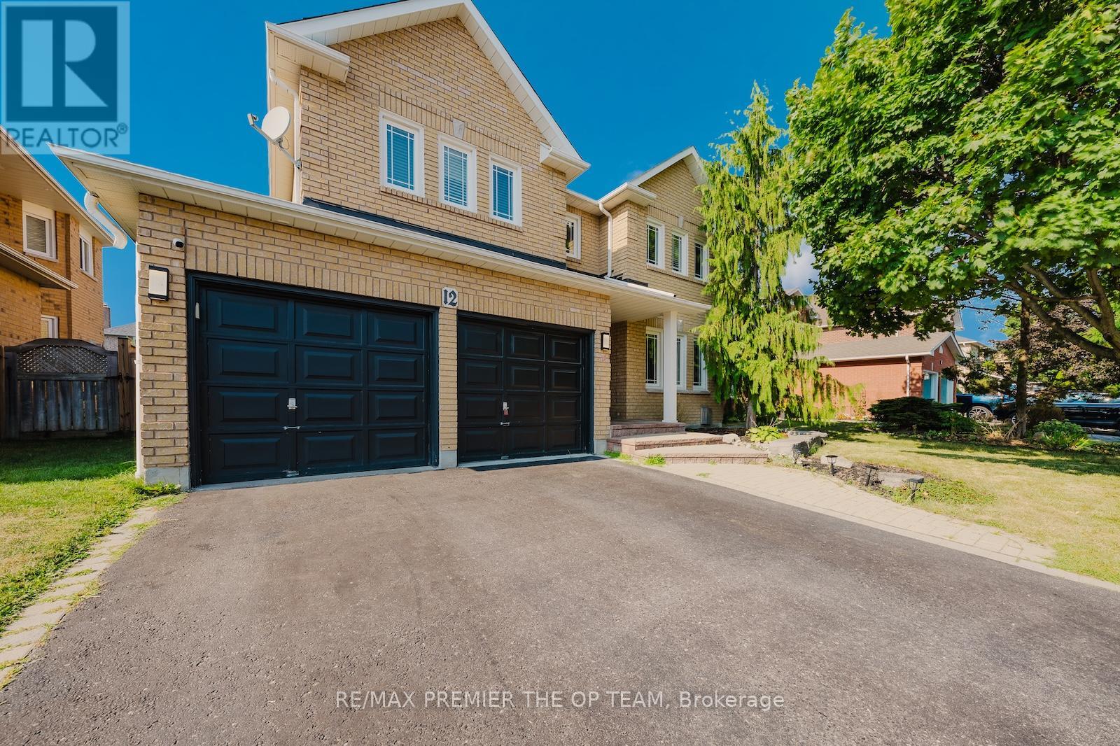 Photo 3 of 12 Donald Wilson Street, Whitby ON