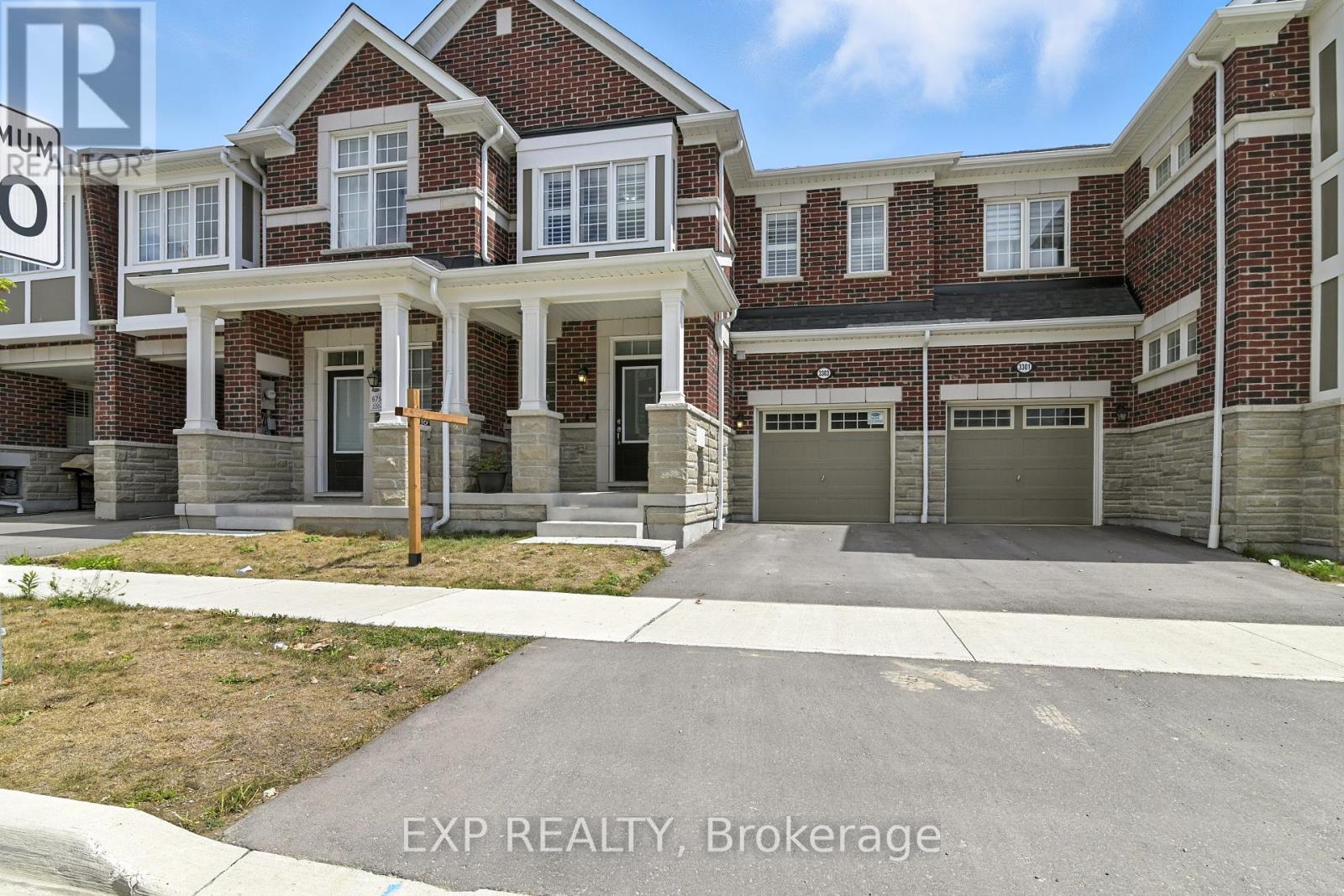 Photo 2 of 3303 Thunderbird Promenade, Pickering ON