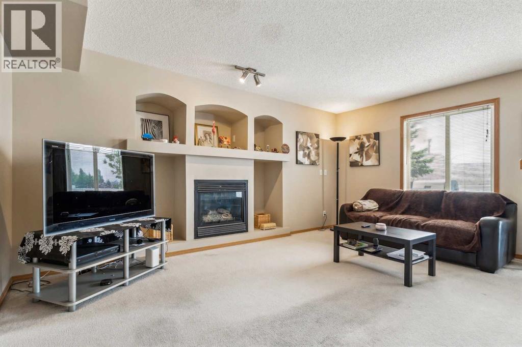 Single Family House for Sale in  Harvest Hills Drive NE Harvest Hills Calgary 