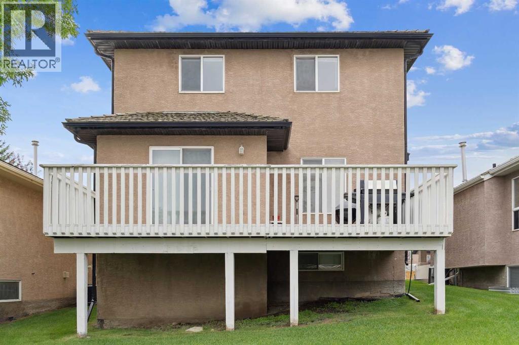 Single Family House for Sale in  Harvest Hills Drive NE Harvest Hills Calgary 