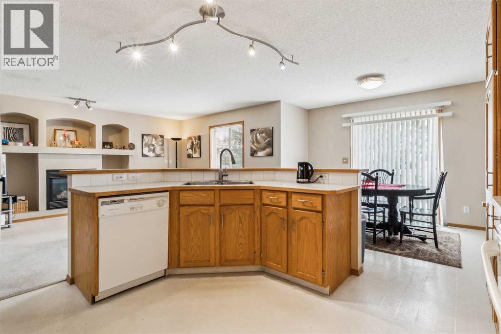 Single Family House for Sale in  Harvest Hills Drive NE Harvest Hills Calgary 