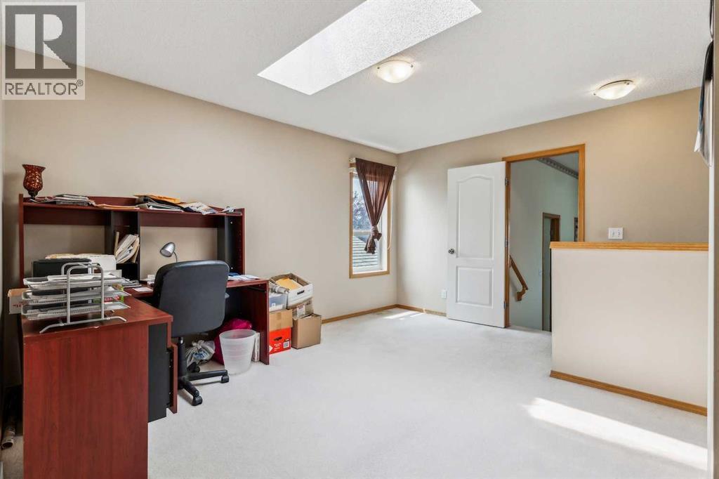 Single Family House for Sale in  Harvest Hills Drive NE Harvest Hills Calgary 
