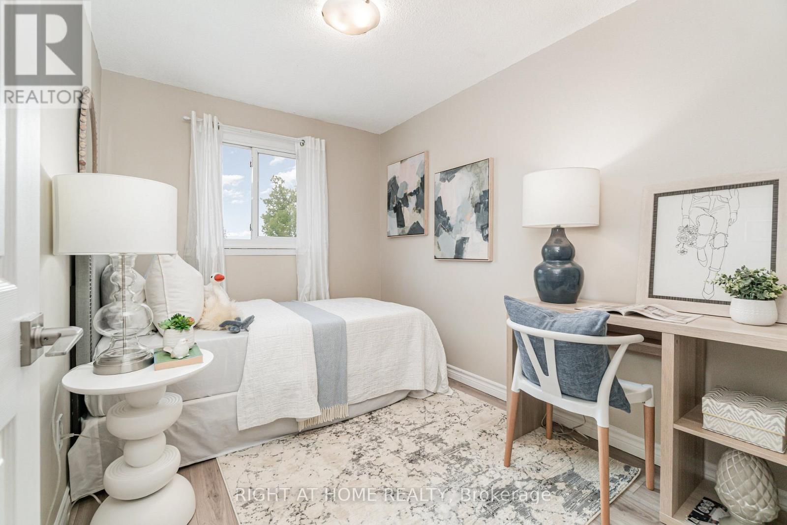 Photo 21 of 50 Roser Crescent, Clarington ON