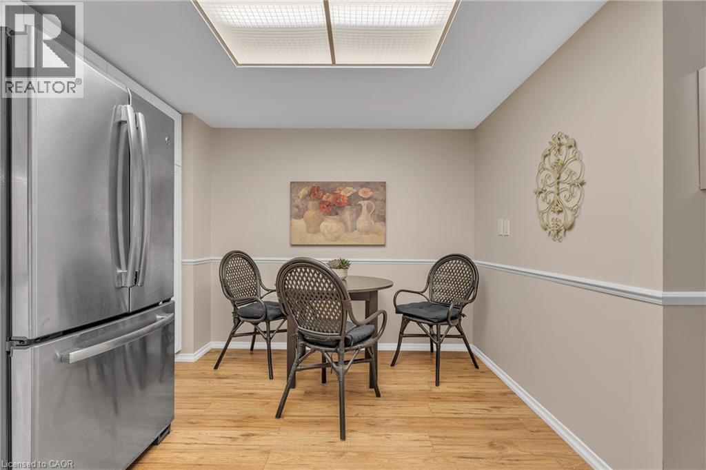 Photo 8 of 1201 North Shore Boulevard E Unit 302, Burlington ON