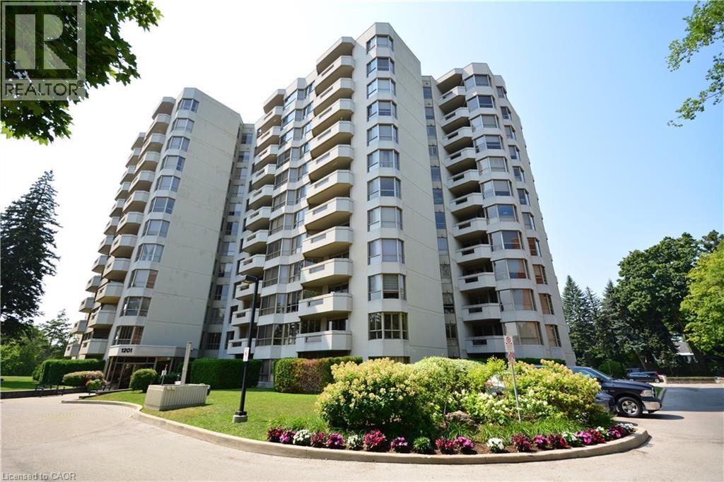 Photo 38 of 1201 North Shore Boulevard E Unit 302, Burlington ON