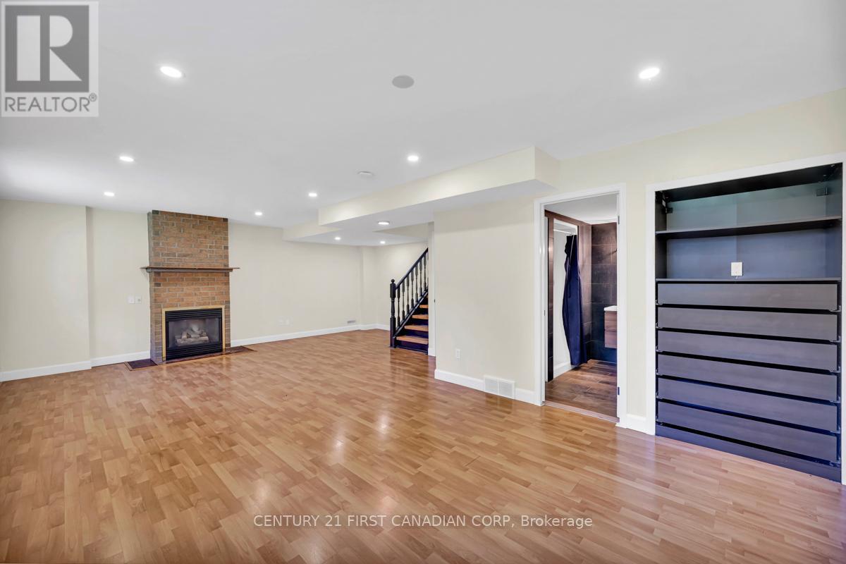 Photo 11 of 115 Josselyn Drive, London South ON