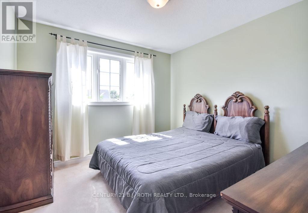 Photo 12 of 5 Stuart Avenue, Barrie ON
