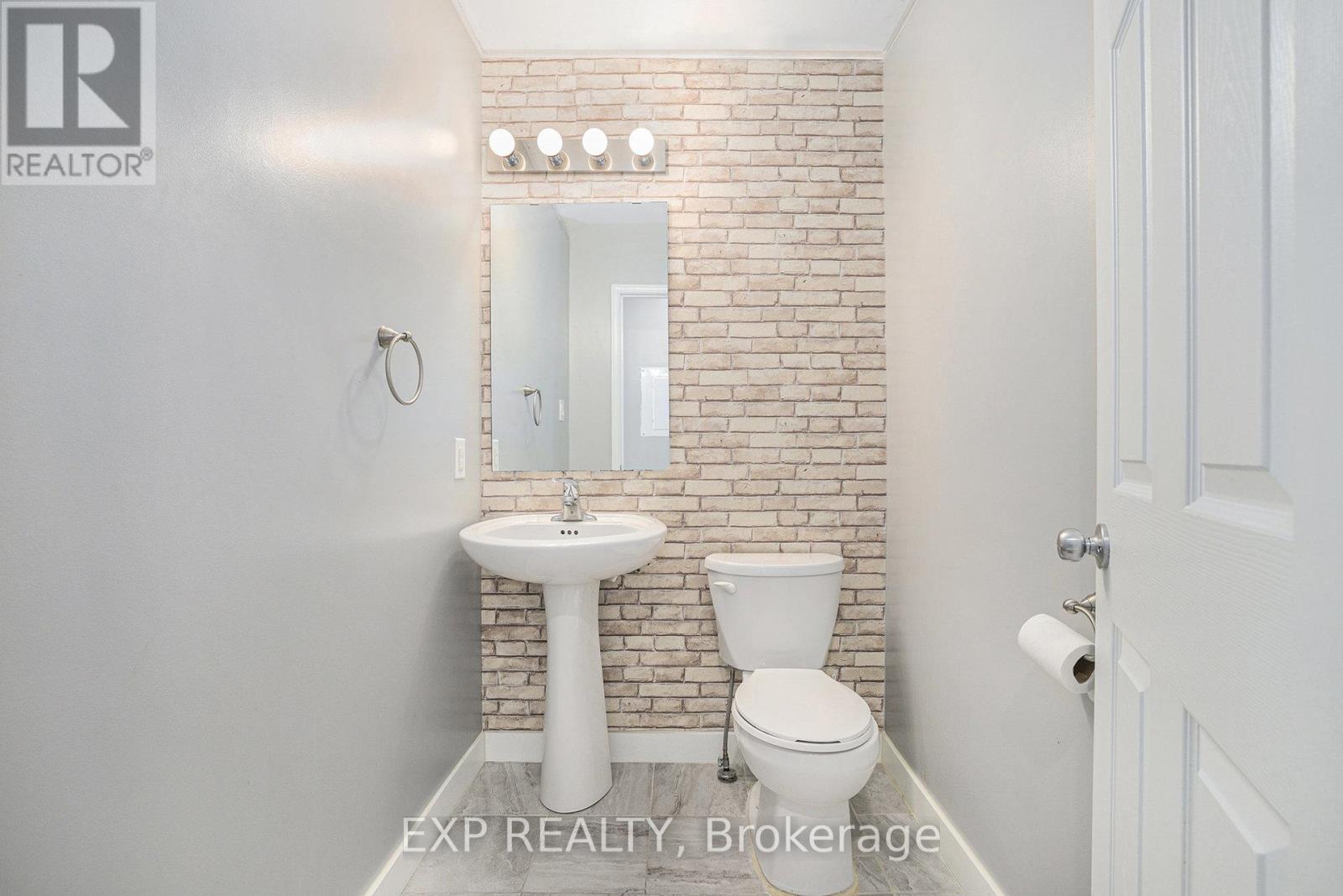 Photo 18 of 13 250 Shanly Private, Ottawa ON