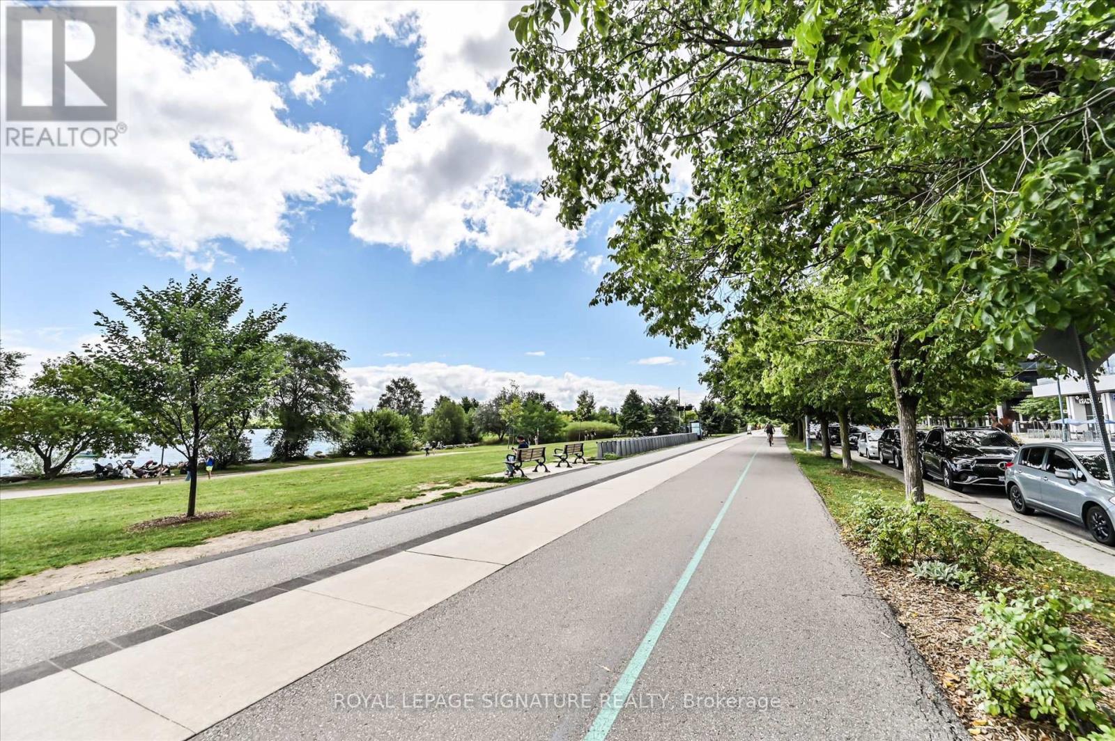 Photo 29 of 3306 38 Annie Craig Drive, Toronto ON