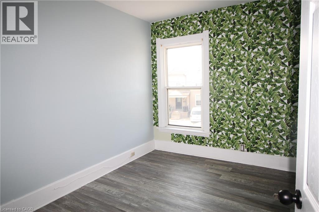 Photo 39 of 701 Wilson Street, Hamilton ON