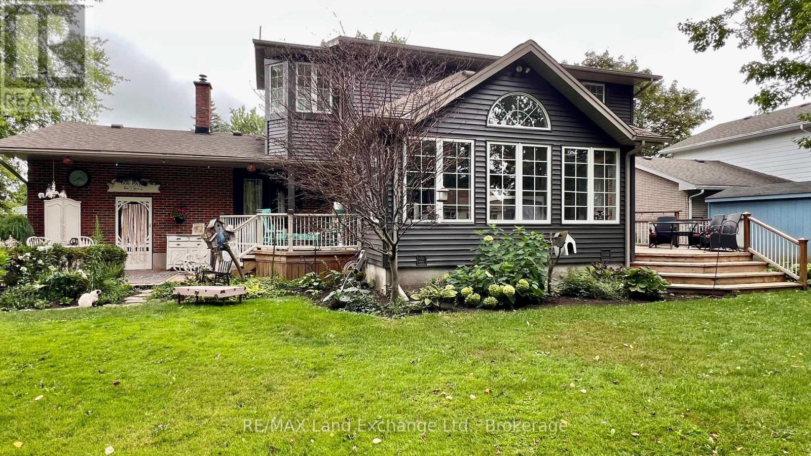 Photo 38 of 14 Mcdonald Street W, North Perth ON