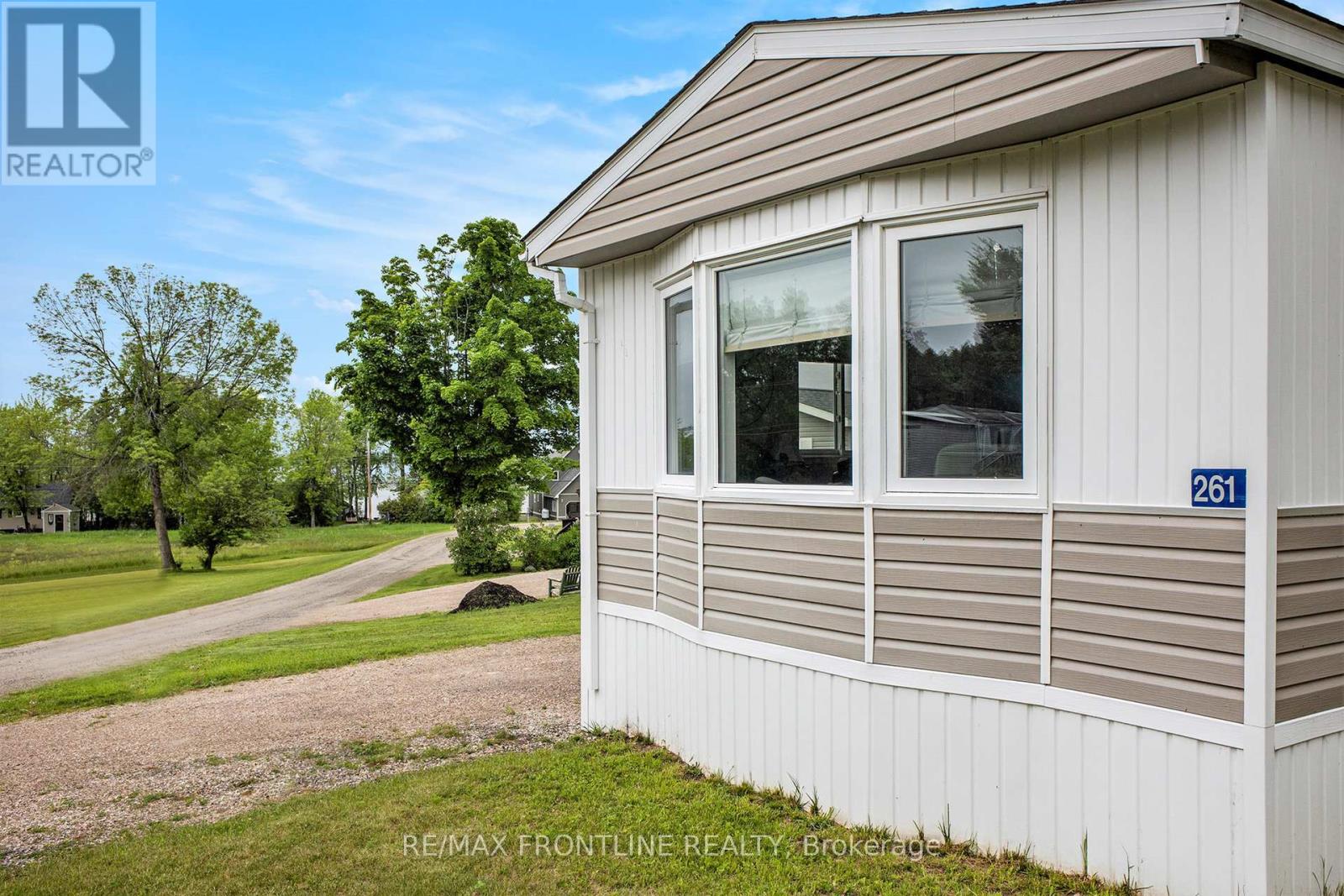 Photo 19 of 261 Hillview Road, Drummond North Elmsley ON