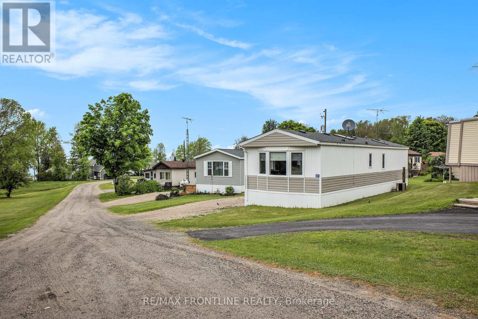 Photo 2 of 261 Hillview Road, Drummond North Elmsley ON