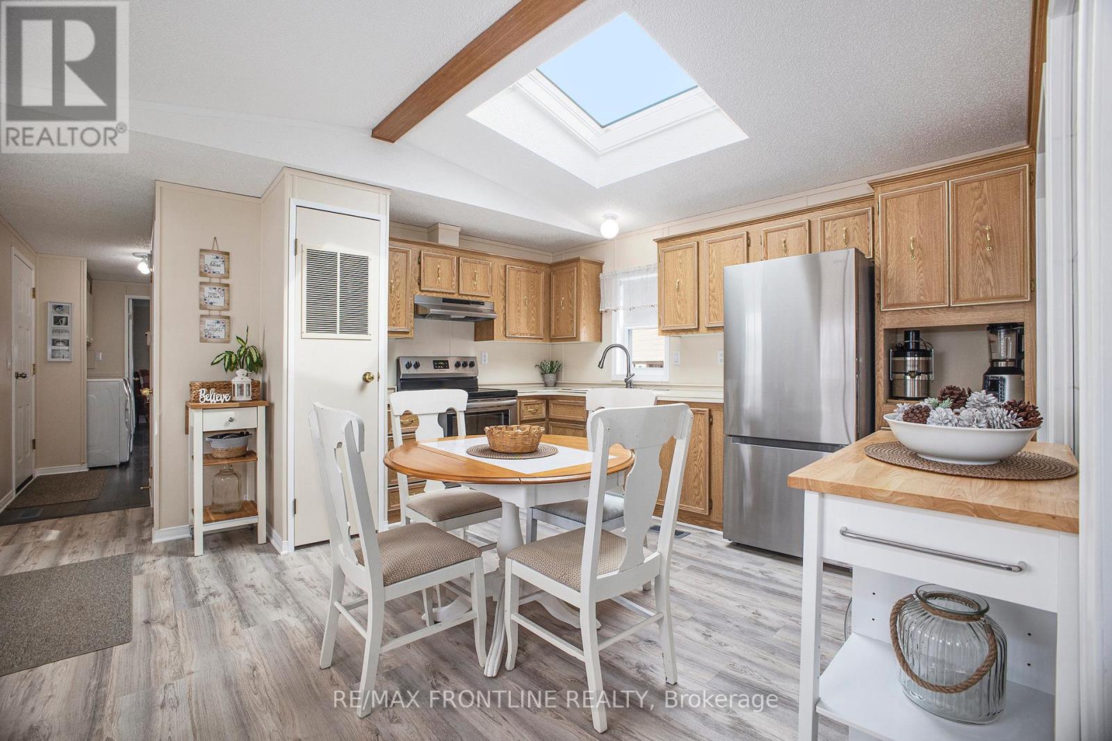 Photo 9 of 261 Hillview Road, Drummond North Elmsley ON