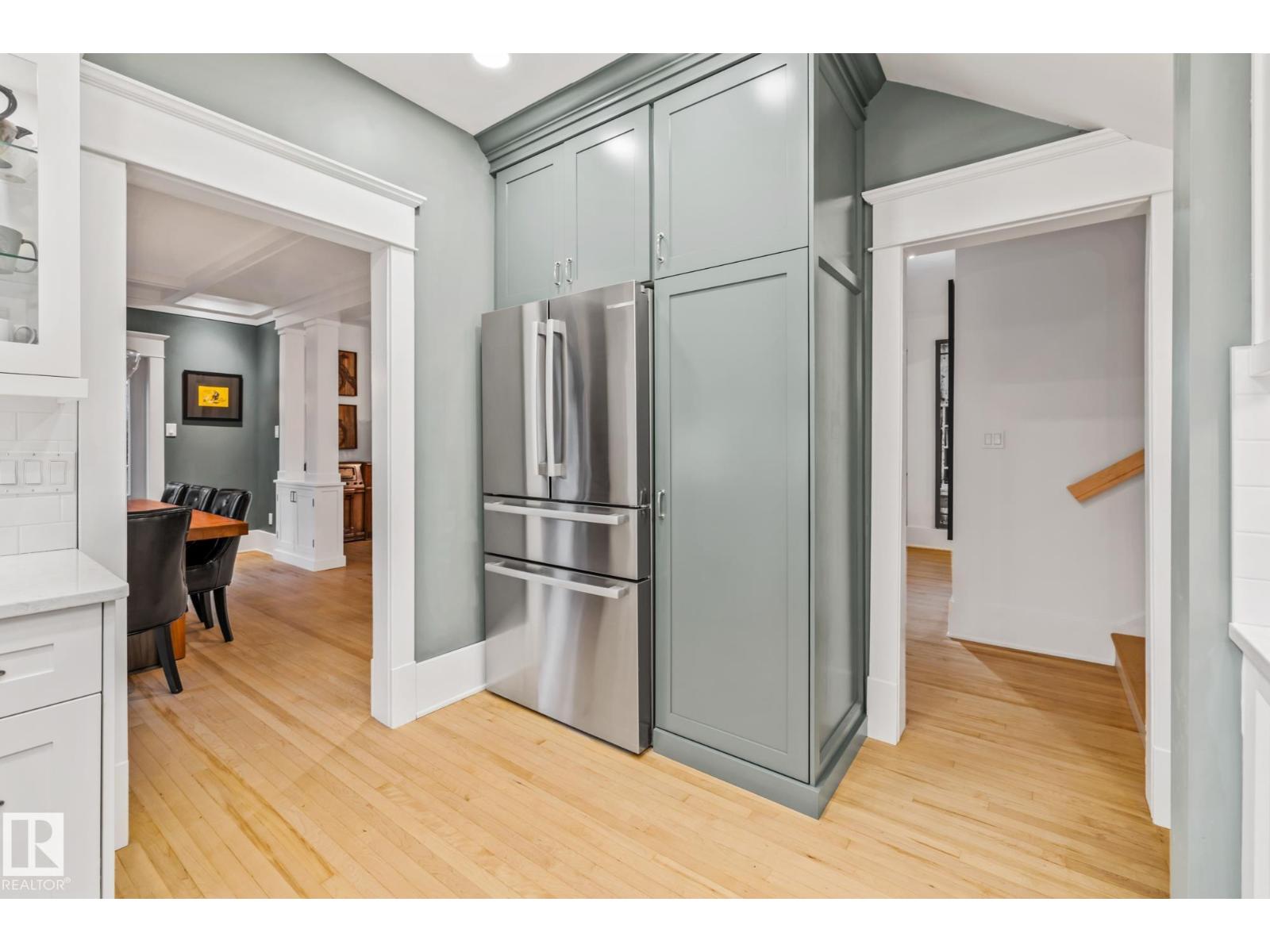 Photo 16 of 12417 103 Av Nw, Edmonton AB