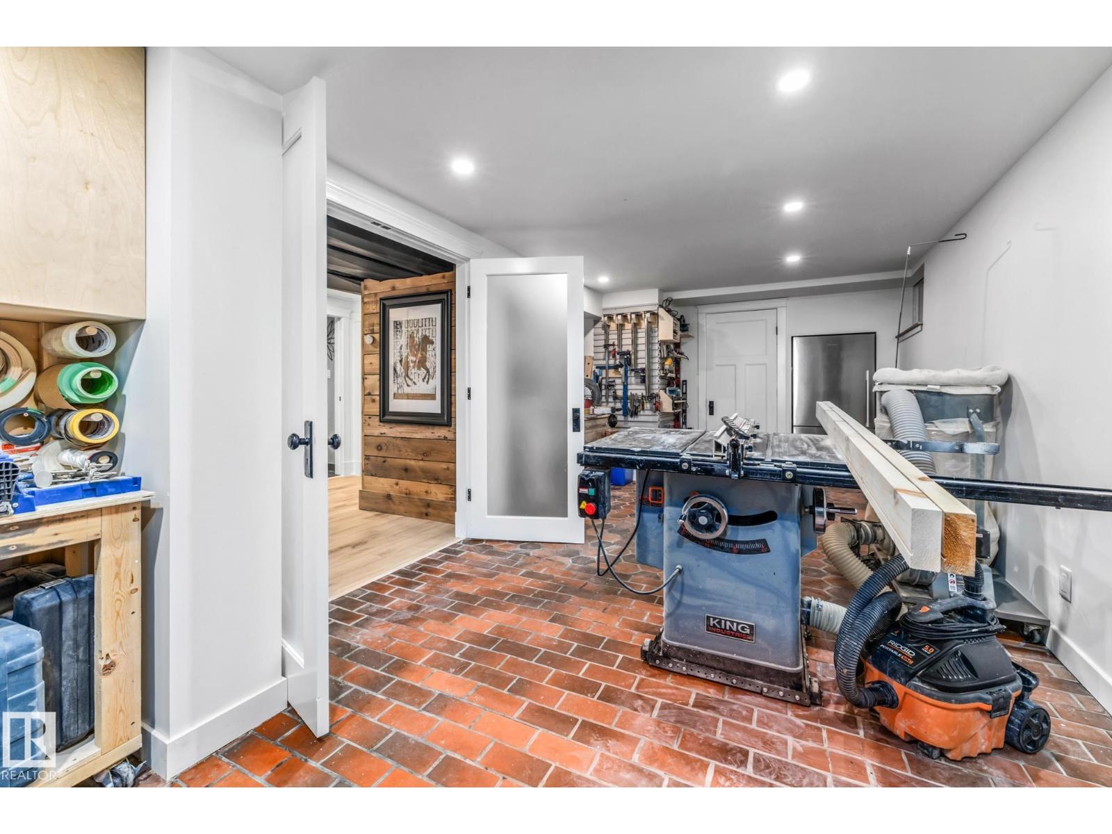Photo 44 of 12417 103 Av Nw, Edmonton AB