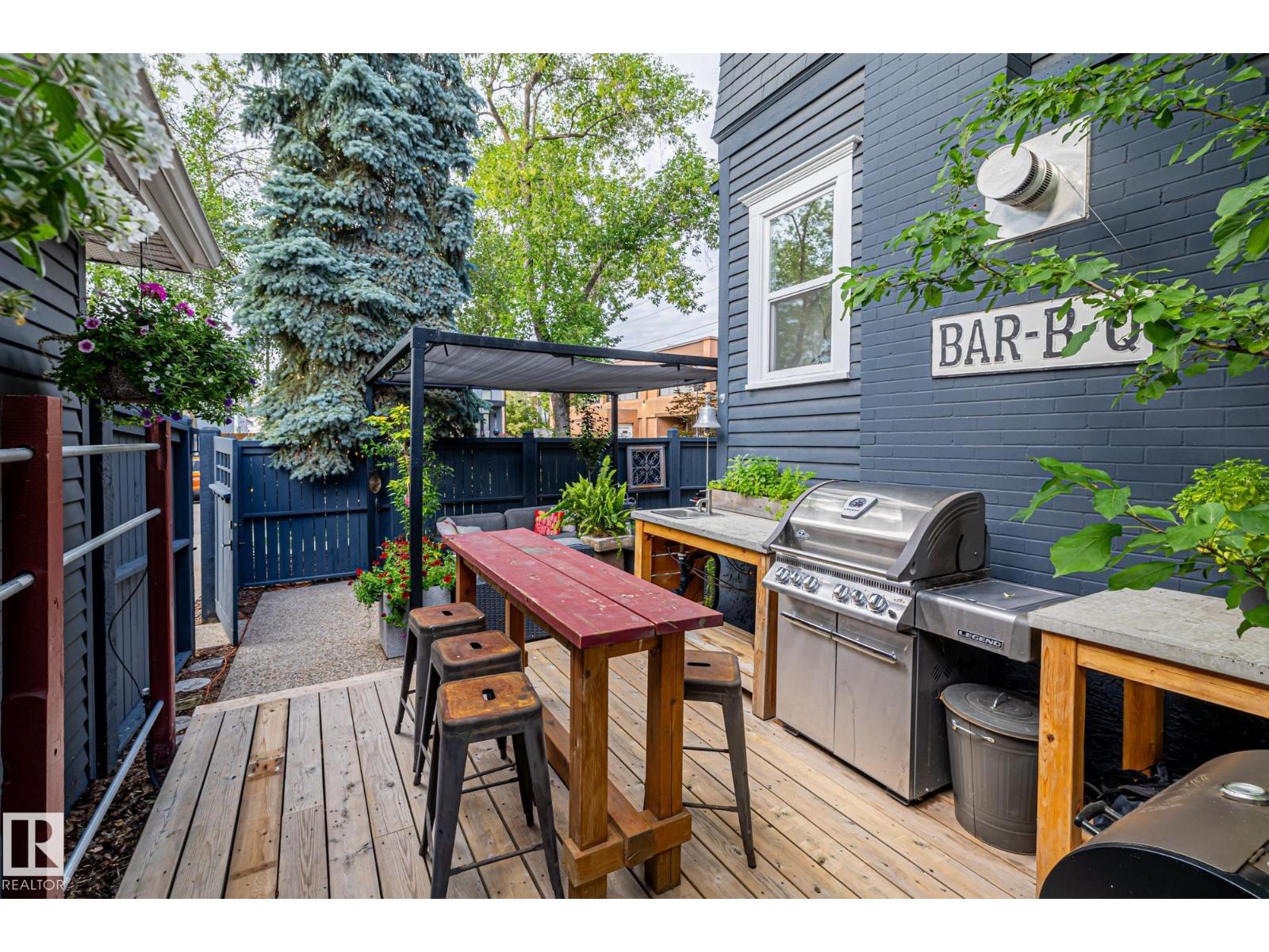 Photo 51 of 12417 103 Av Nw, Edmonton AB