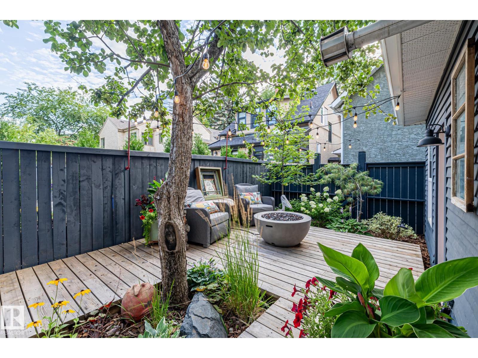 Photo 52 of 12417 103 Av Nw, Edmonton AB