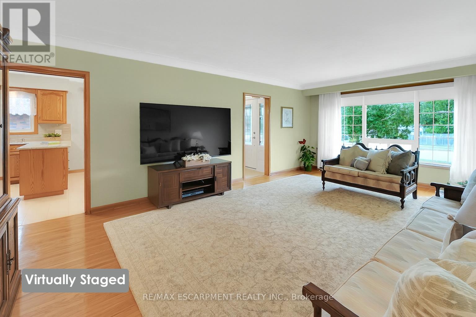 Photo 7 of 50 Louth Street, St Catharines ON