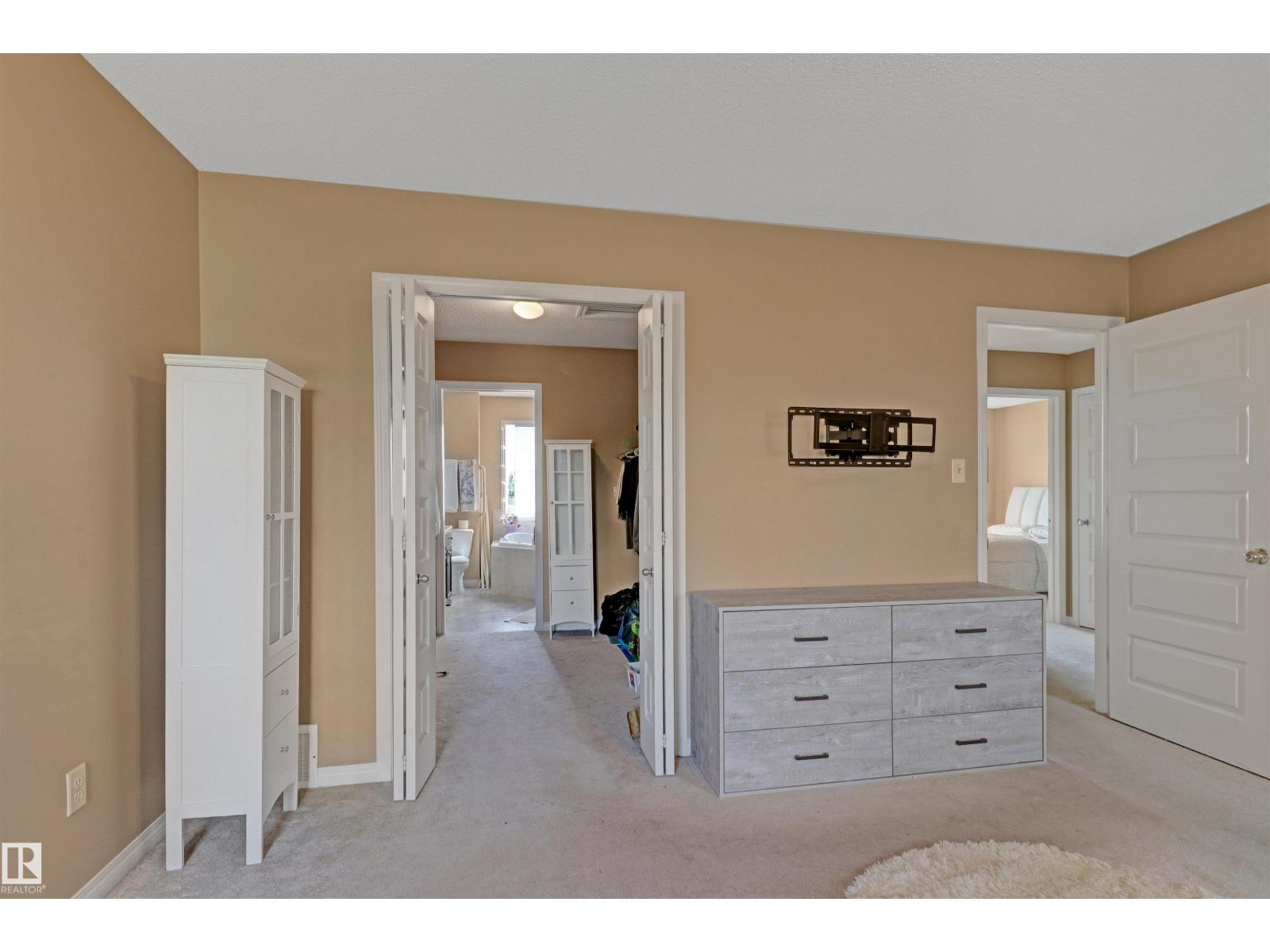 Photo 21 of 1216 36 C Ave Nw, Edmonton AB