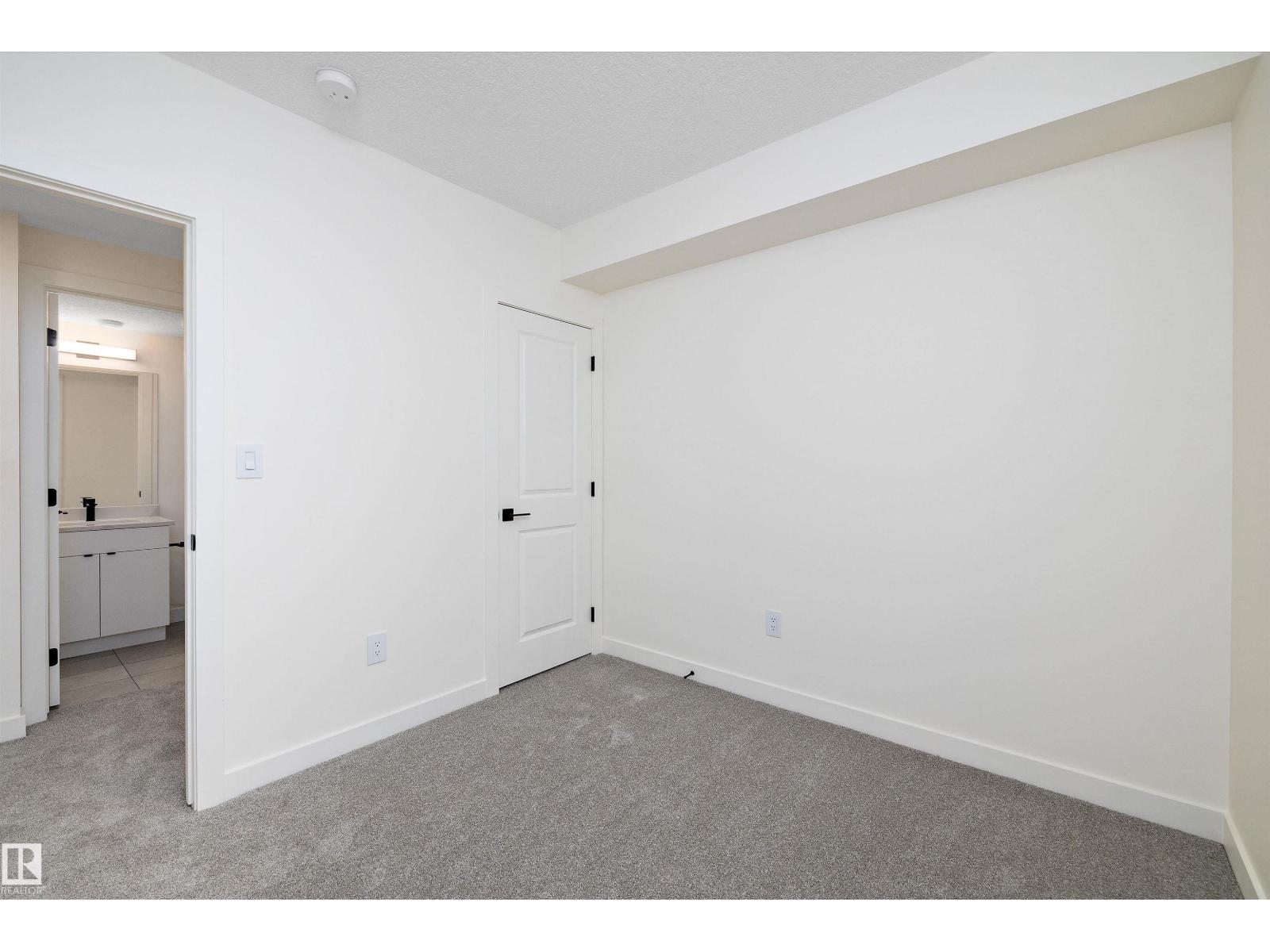 Photo 37 of 11338 89 St Nw, Edmonton AB