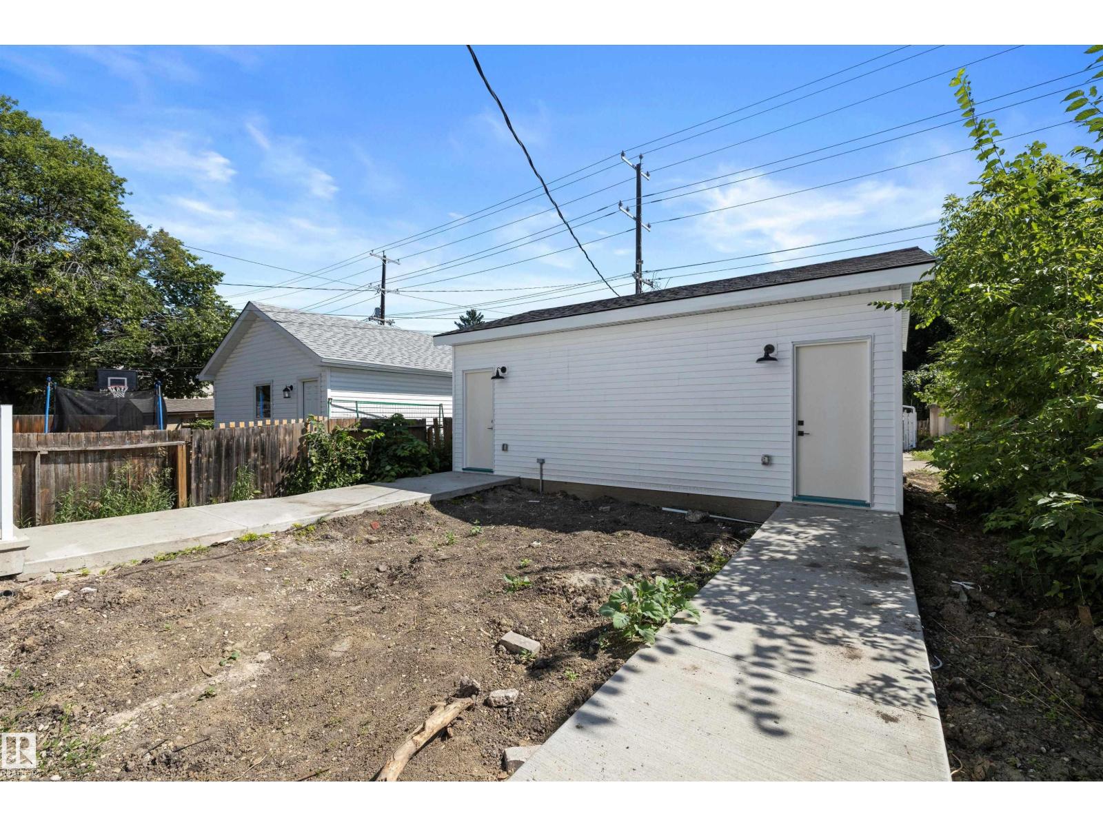Photo 40 of 11338 89 St Nw, Edmonton AB