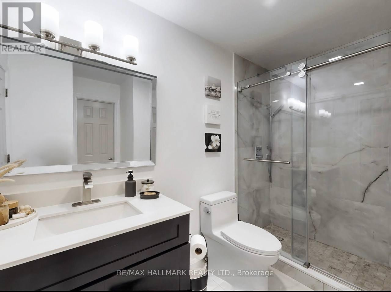 Photo 9 of Main 33 Angus Drive, Toronto ON