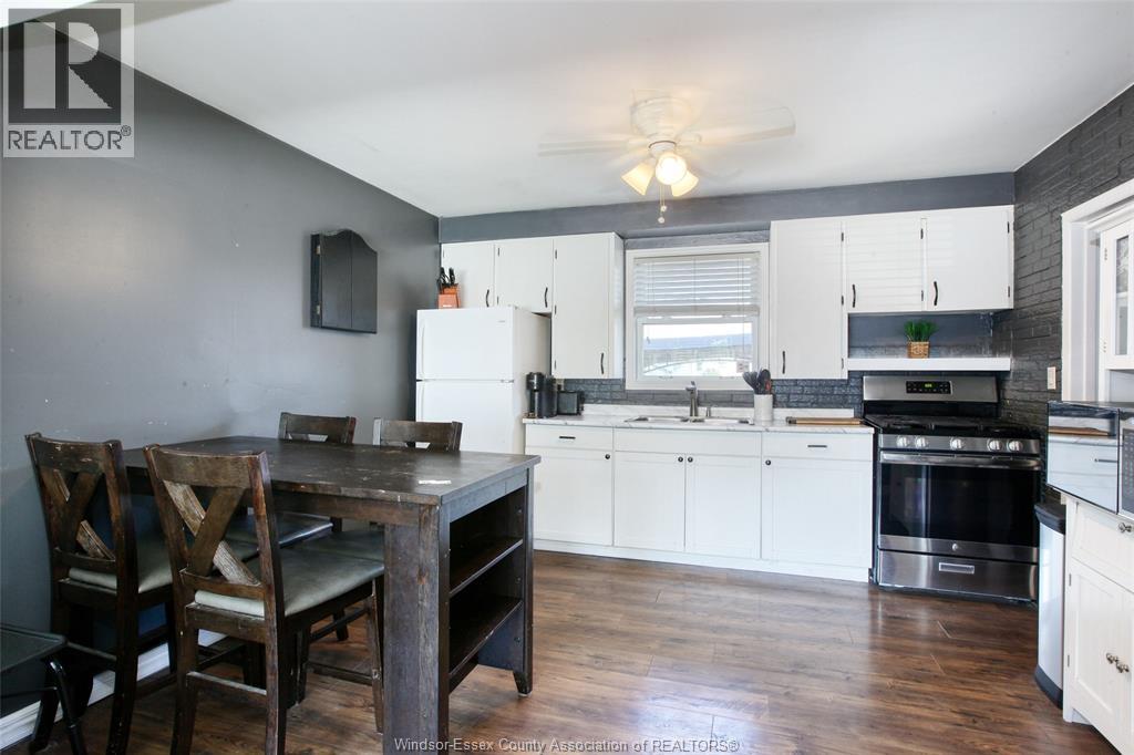 Photo 9 of 2980 Clemenceau, Windsor ON