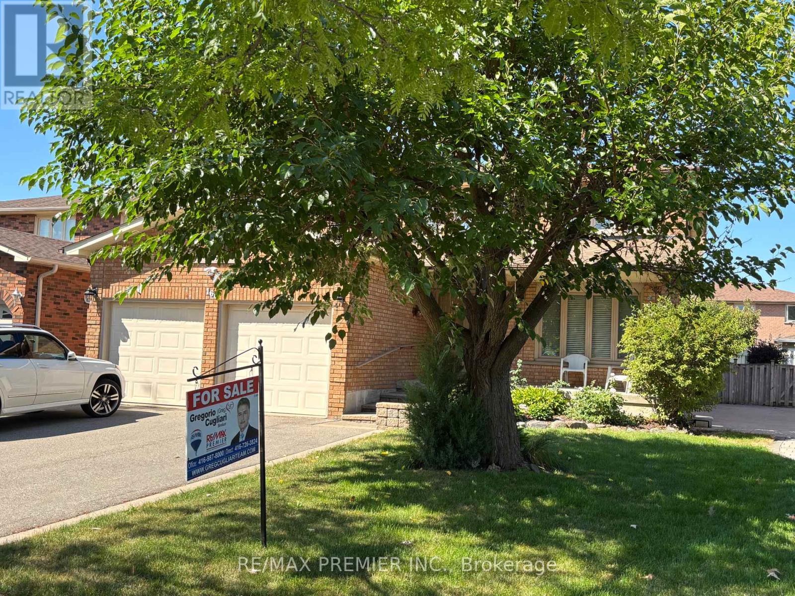 Photo 21 of 160 Fiori Drive, Vaughan ON