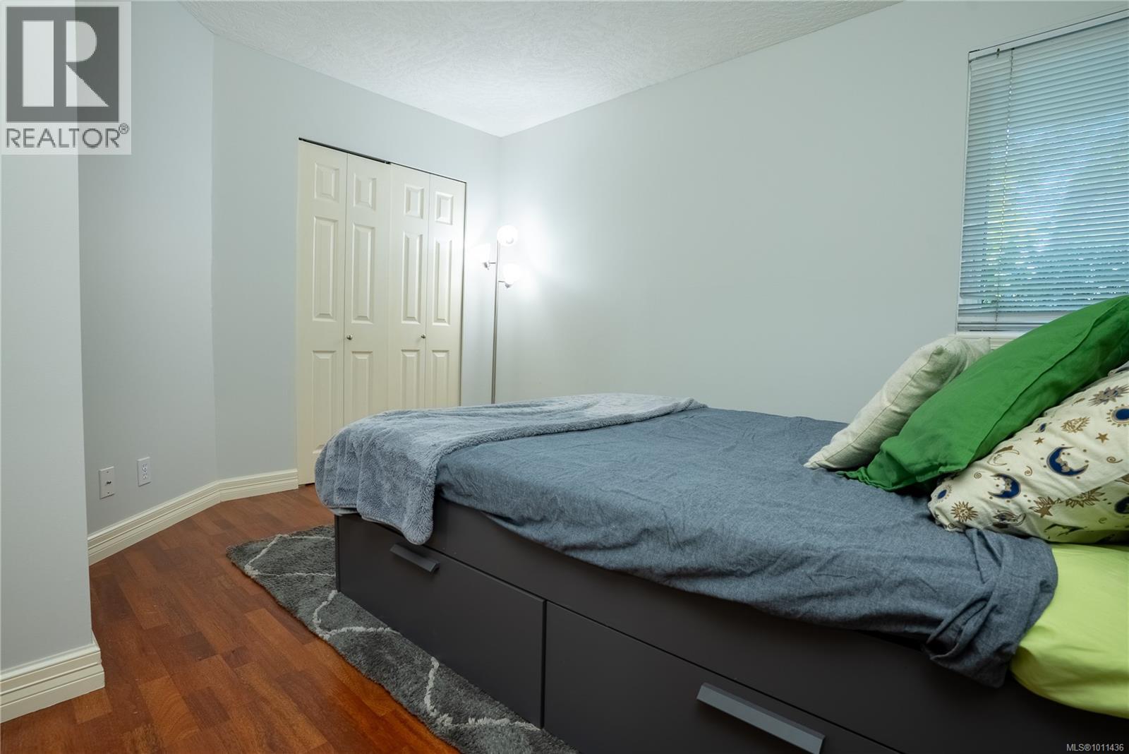 Photo 15 of 101 2710 Grosvenor Rd, Victoria BC