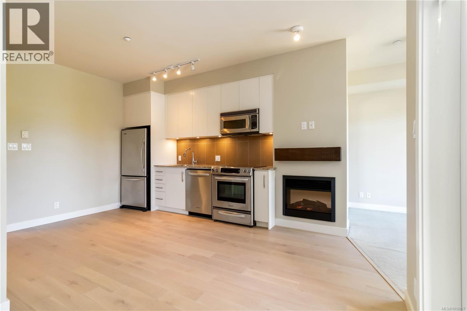 Photo 13 of 319 1375 Bear Mountain Pkwy, Langford BC