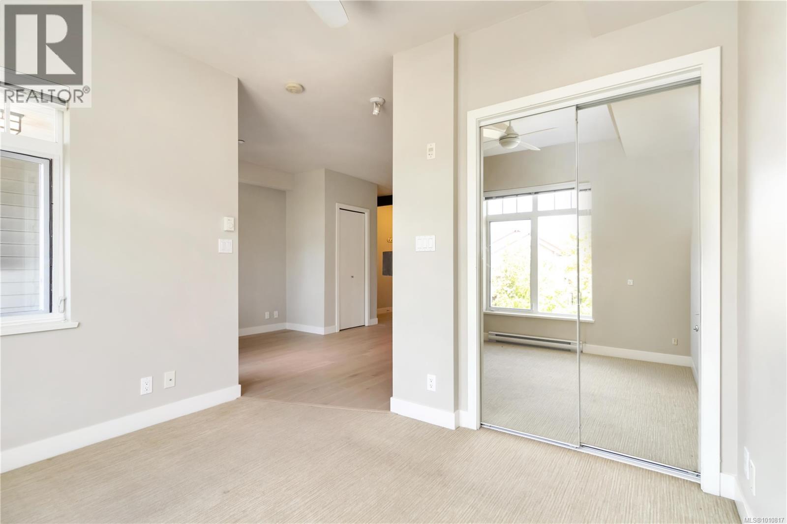 Photo 19 of 319 1375 Bear Mountain Pkwy, Langford BC