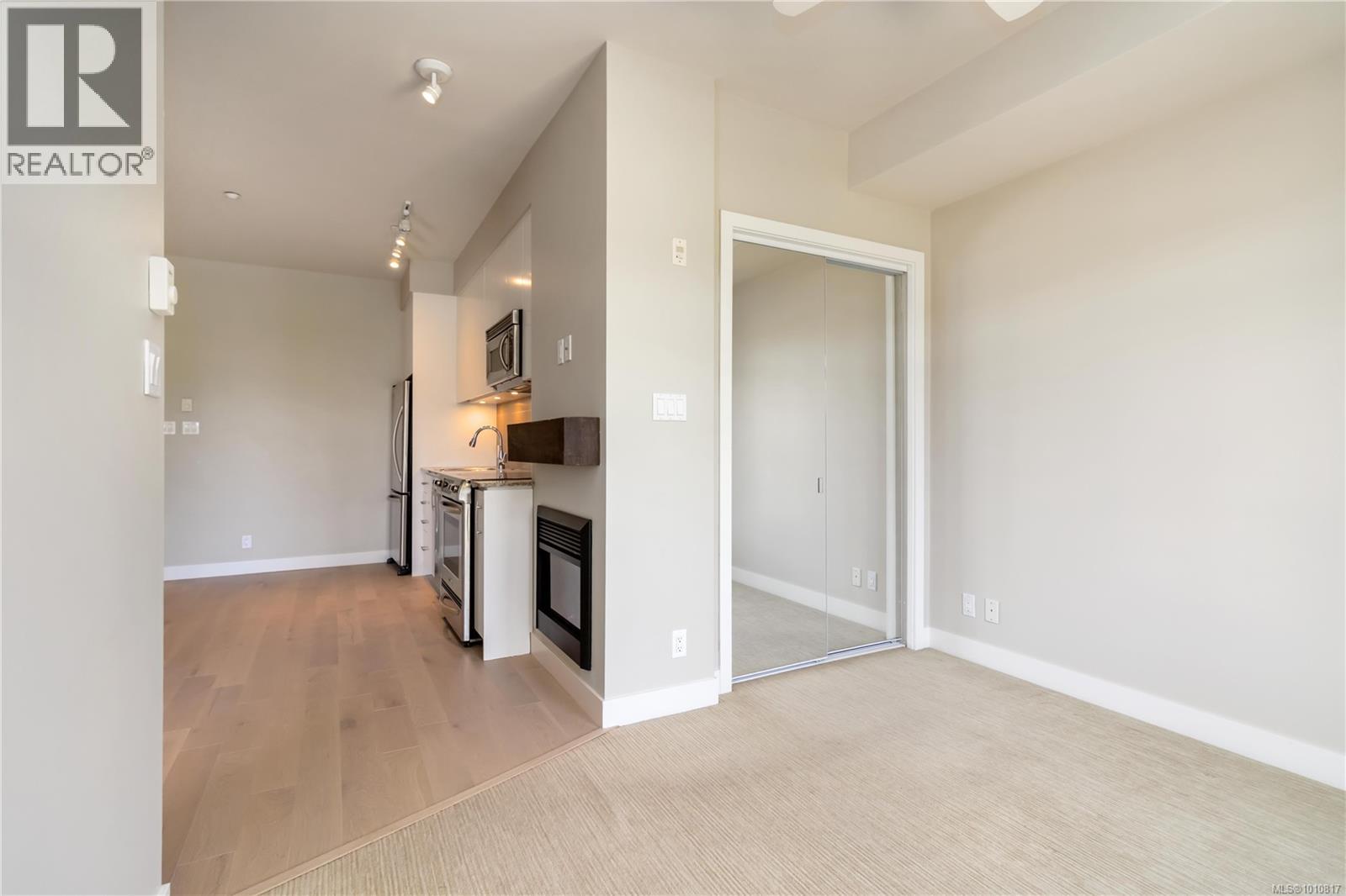 Photo 20 of 319 1375 Bear Mountain Pkwy, Langford BC