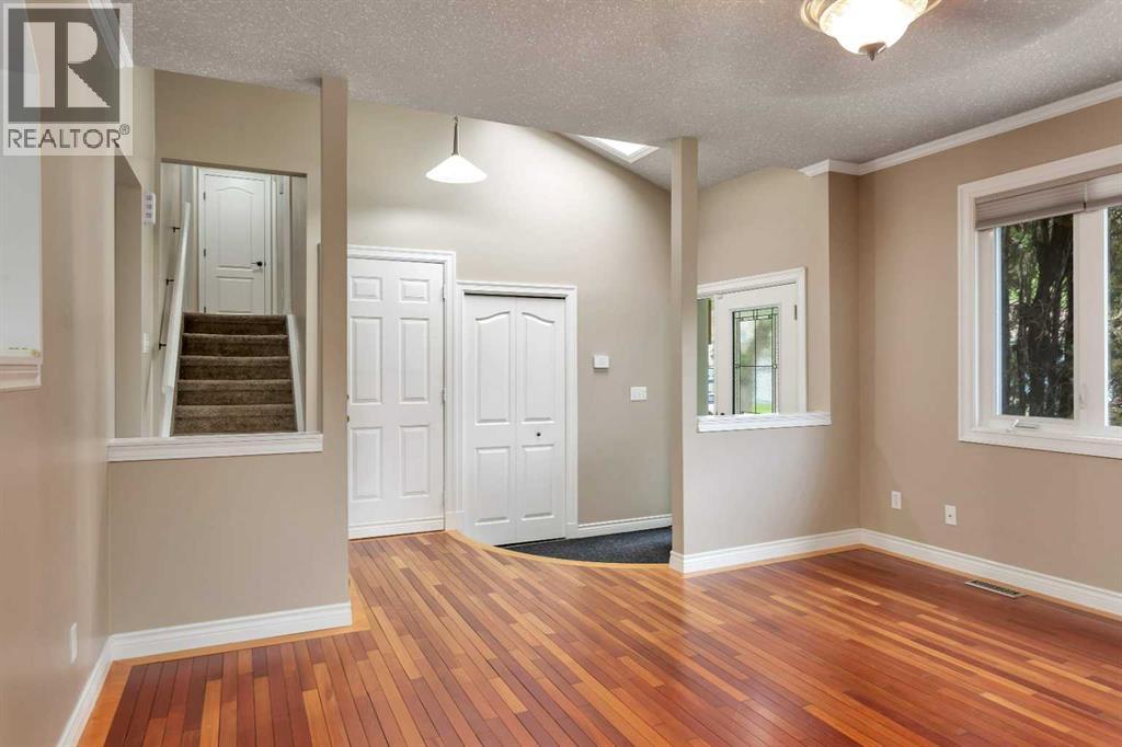 Photo 8 of 38 Wiltshire Boulevard, Red Deer AB