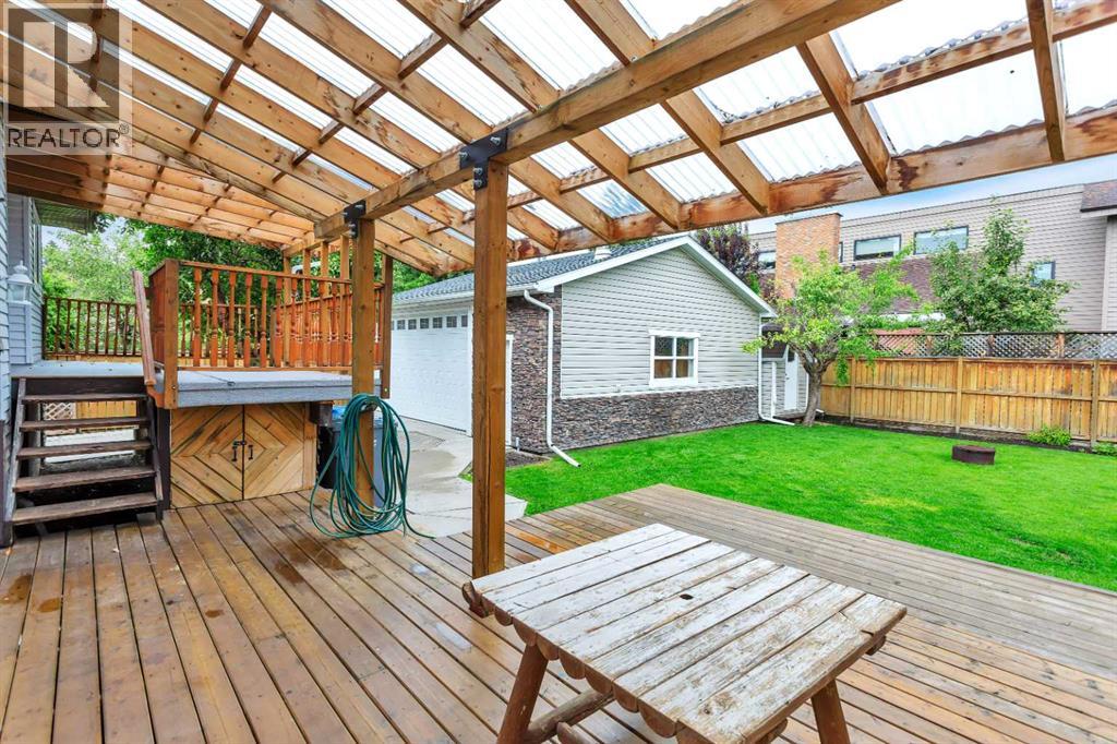 Photo 31 of 38 Wiltshire Boulevard, Red Deer AB