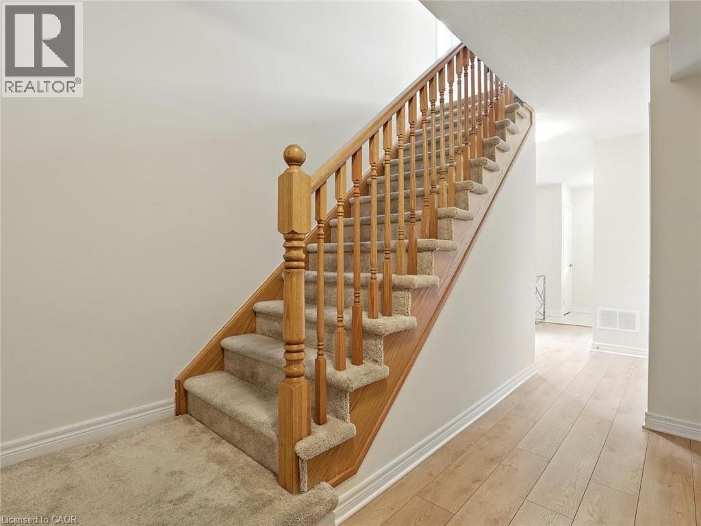 Photo 13 of 755 Linden Drive Unit 53, Cambridge ON