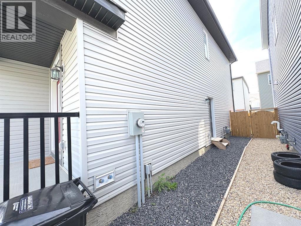 Single Family House for Sale in  Carringham Road NW Carrington Calgary 